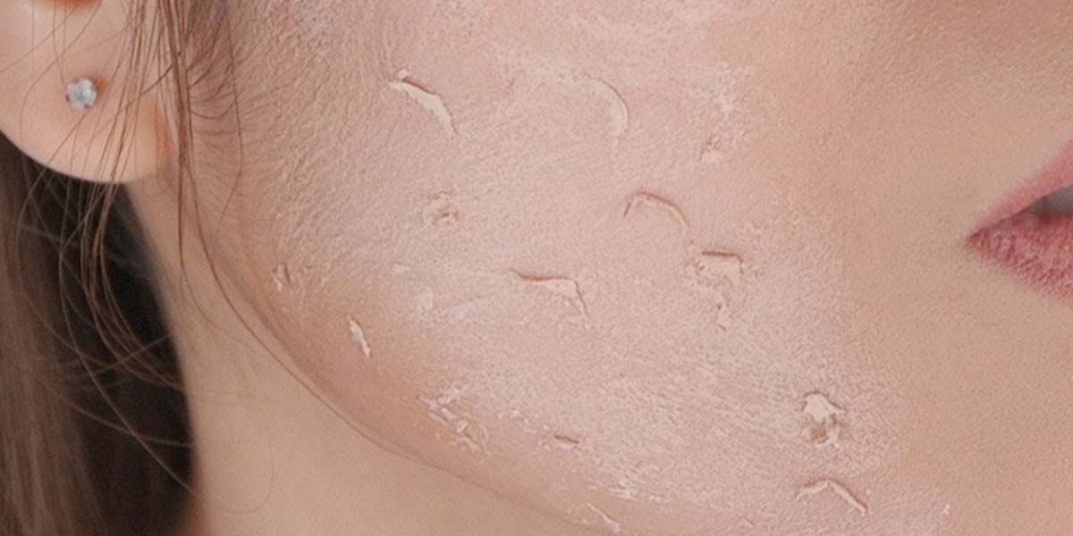 Moisturizer Pilling Prevention: Why Products Ball Up And How to Fix It 