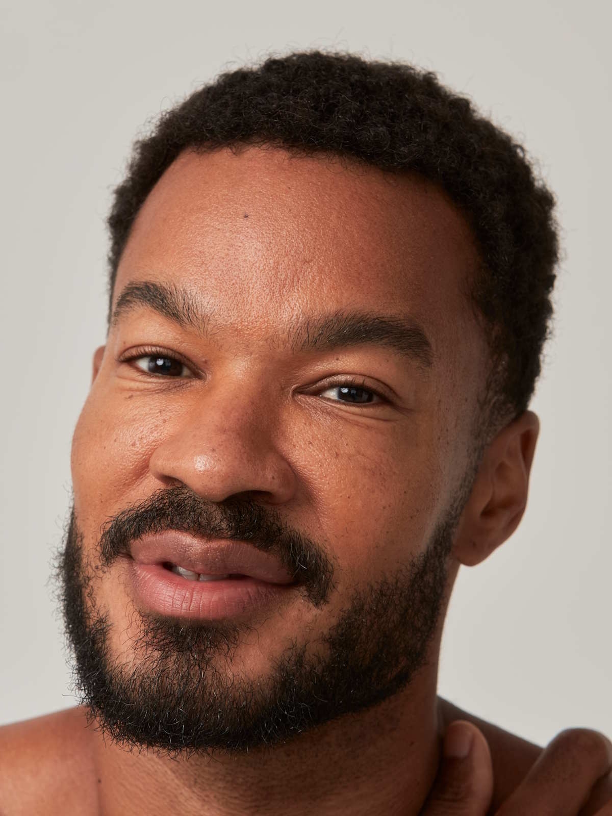 AMPERNA-Johnathon-Face2.jpg