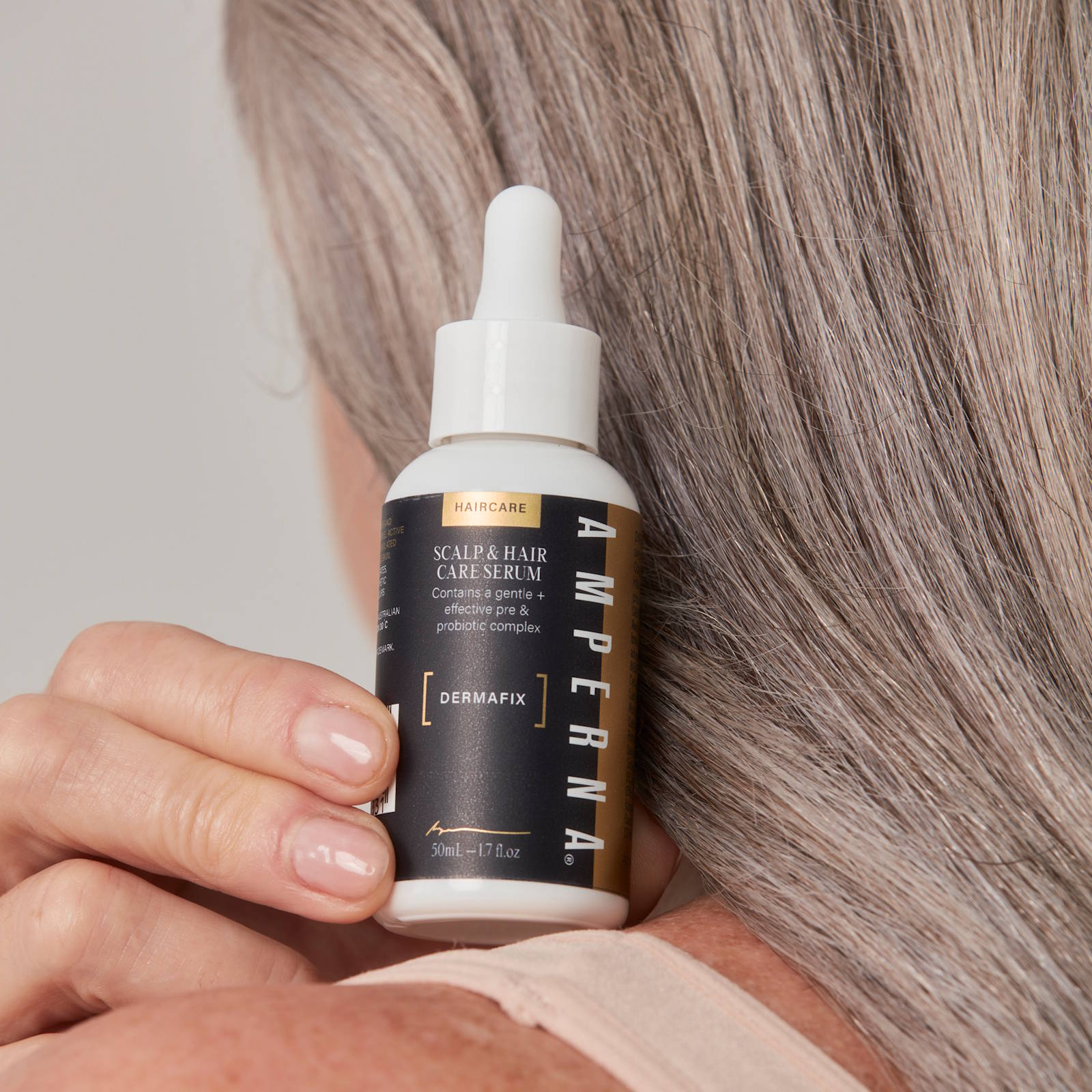 AMPERNA-Scalp-Hair-Serum-Lifestyle2.jpg